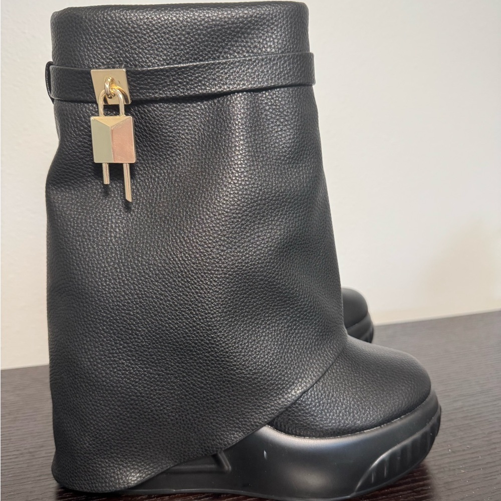 Fashion Nova Black Ankle Boots with Gold Accent